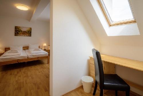 Hotel Zum Engel In Speyer - Roemerberg Berghausen  ภายนอก รูปภาพ